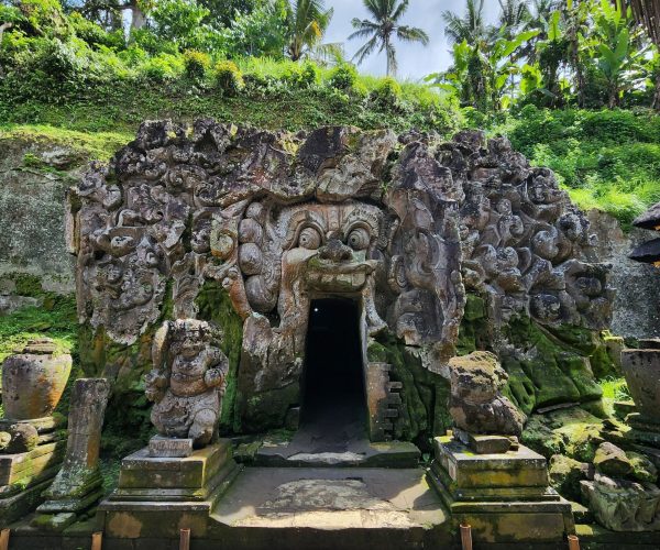 Goa Lawah Temple1