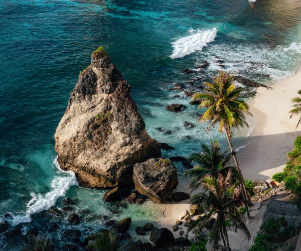 The beautiful Diamond Beach in Penida Island, Bali, Indonesia