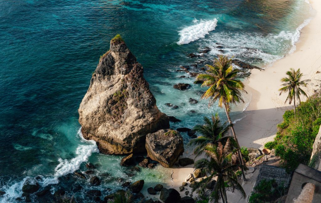 The beautiful Diamond Beach in Penida Island, Bali, Indonesia
